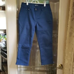Up! Women’s Blue Denim Style Cropped Pants 